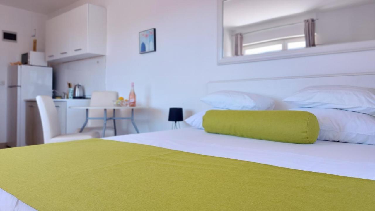 Sea Side Apartments فوديس المظهر الخارجي الصورة
