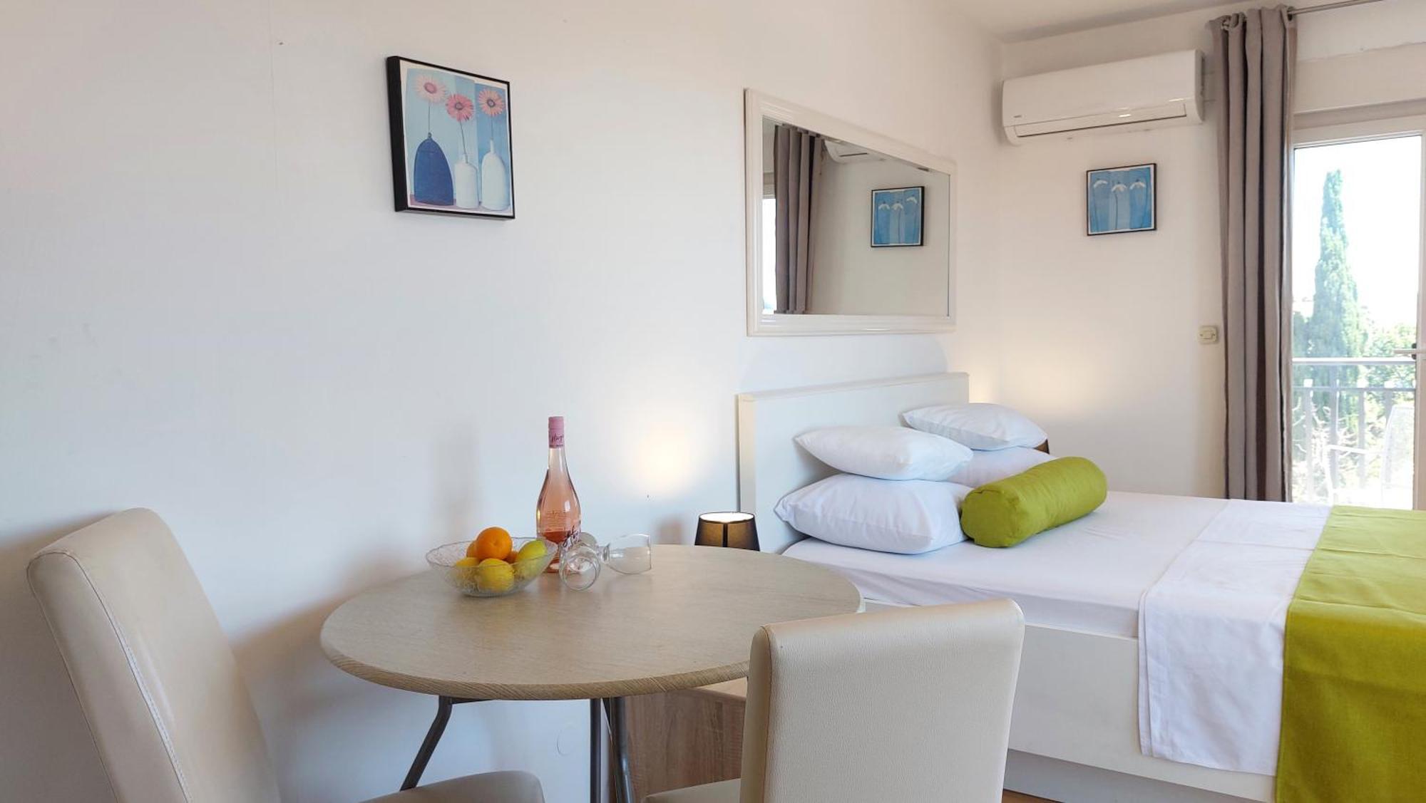 Sea Side Apartments فوديس المظهر الخارجي الصورة